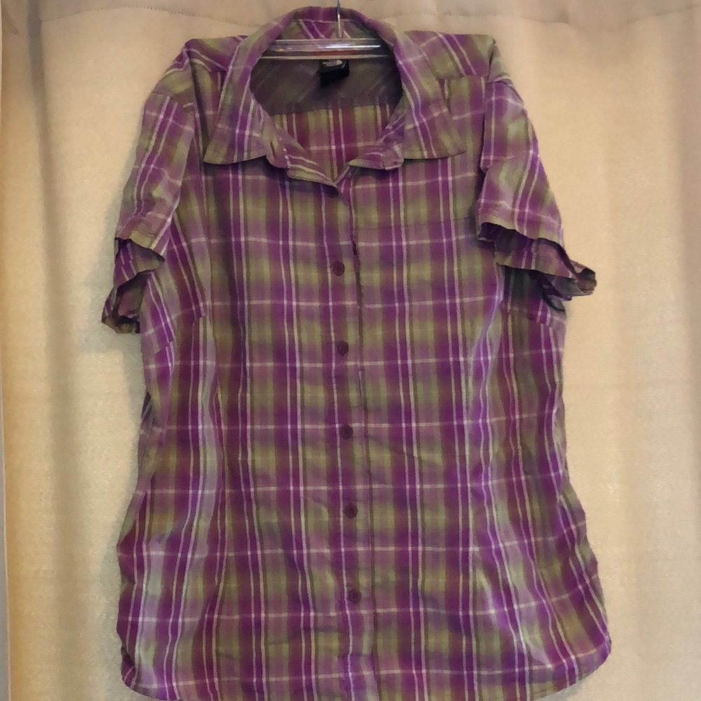 The North Face short sleeve shirt